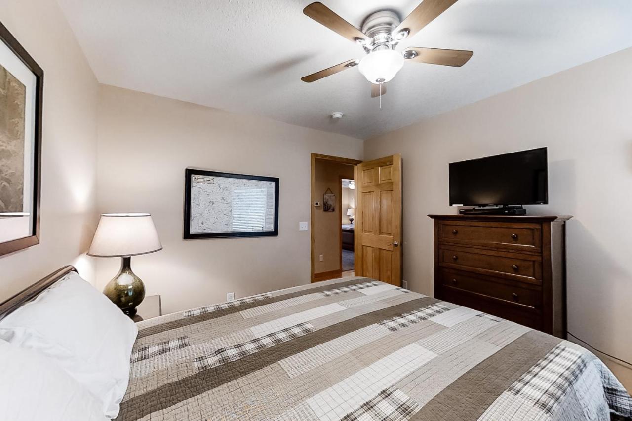 3 Bed 2 Bath Vacation Home In Whittier Exterior photo