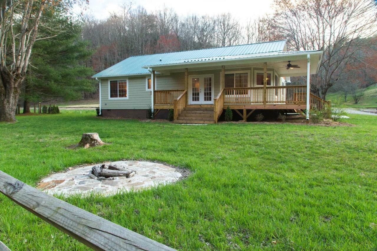 3 Bed 2 Bath Vacation Home In Whittier Exterior photo